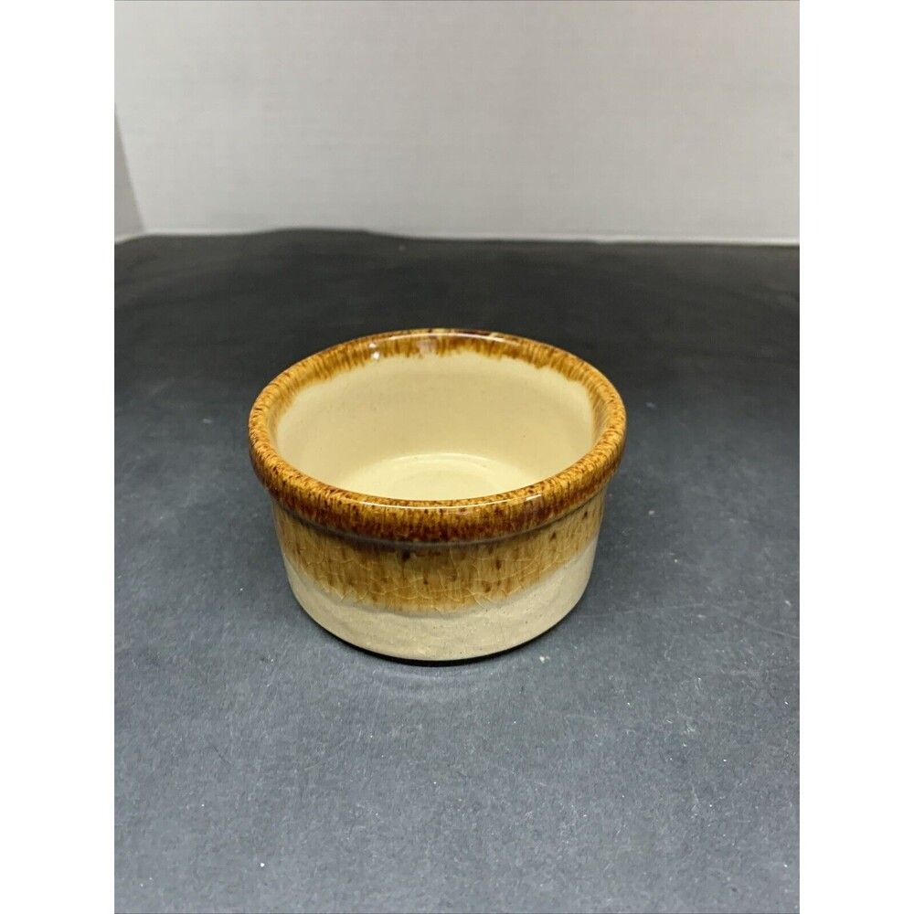 Vintage RRP Co. Roseville, OH Robinson Ransbottom Small Crock Beige with Brown